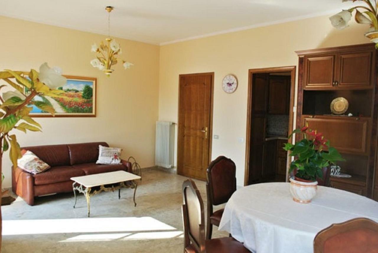 Casa Farfalla กันโนบีโอ ภายนอก รูปภาพ