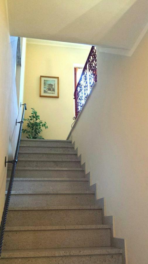 Casa Farfalla กันโนบีโอ ภายนอก รูปภาพ
